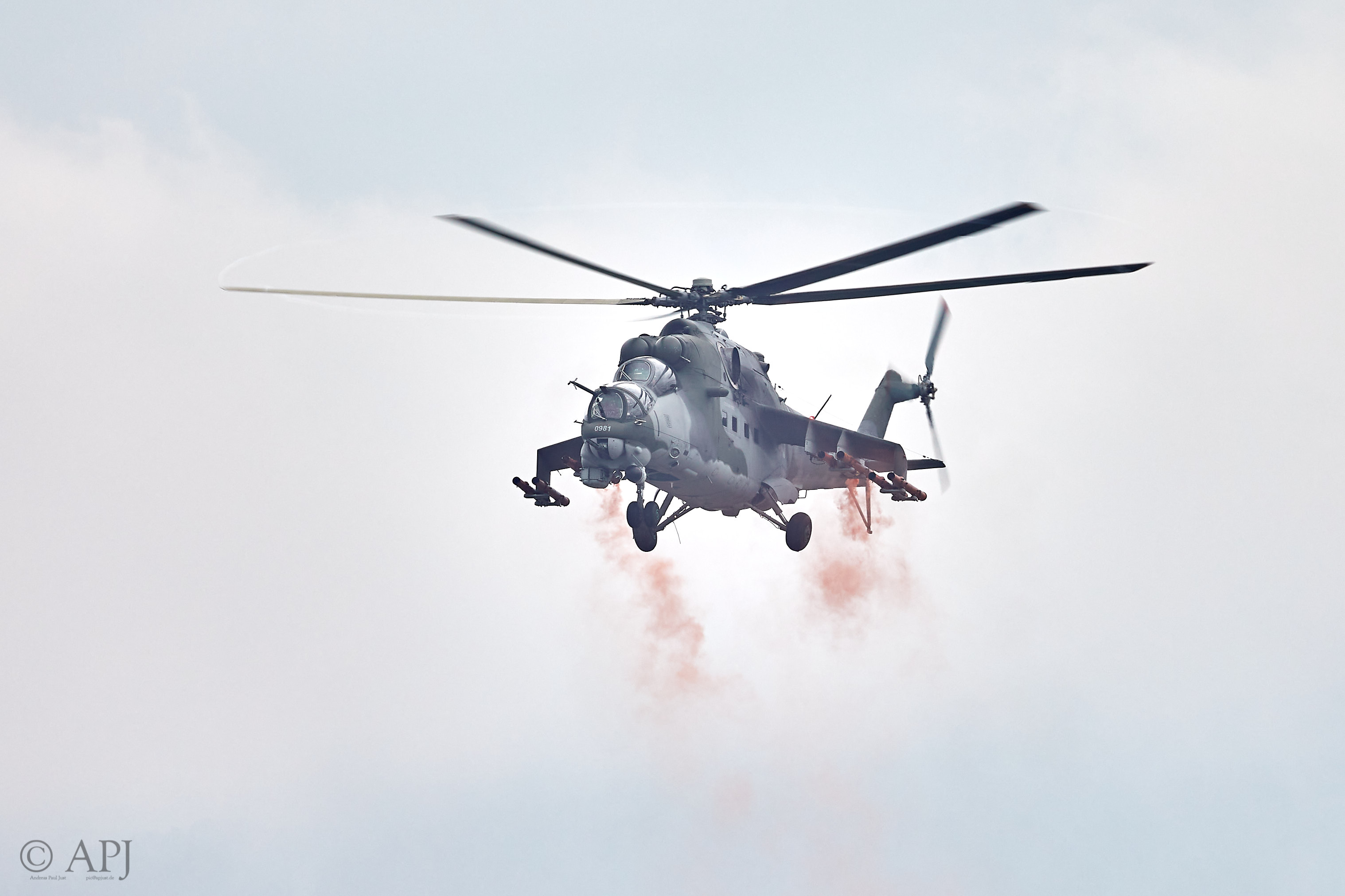 2551 APJ 9024 Airpower 2019