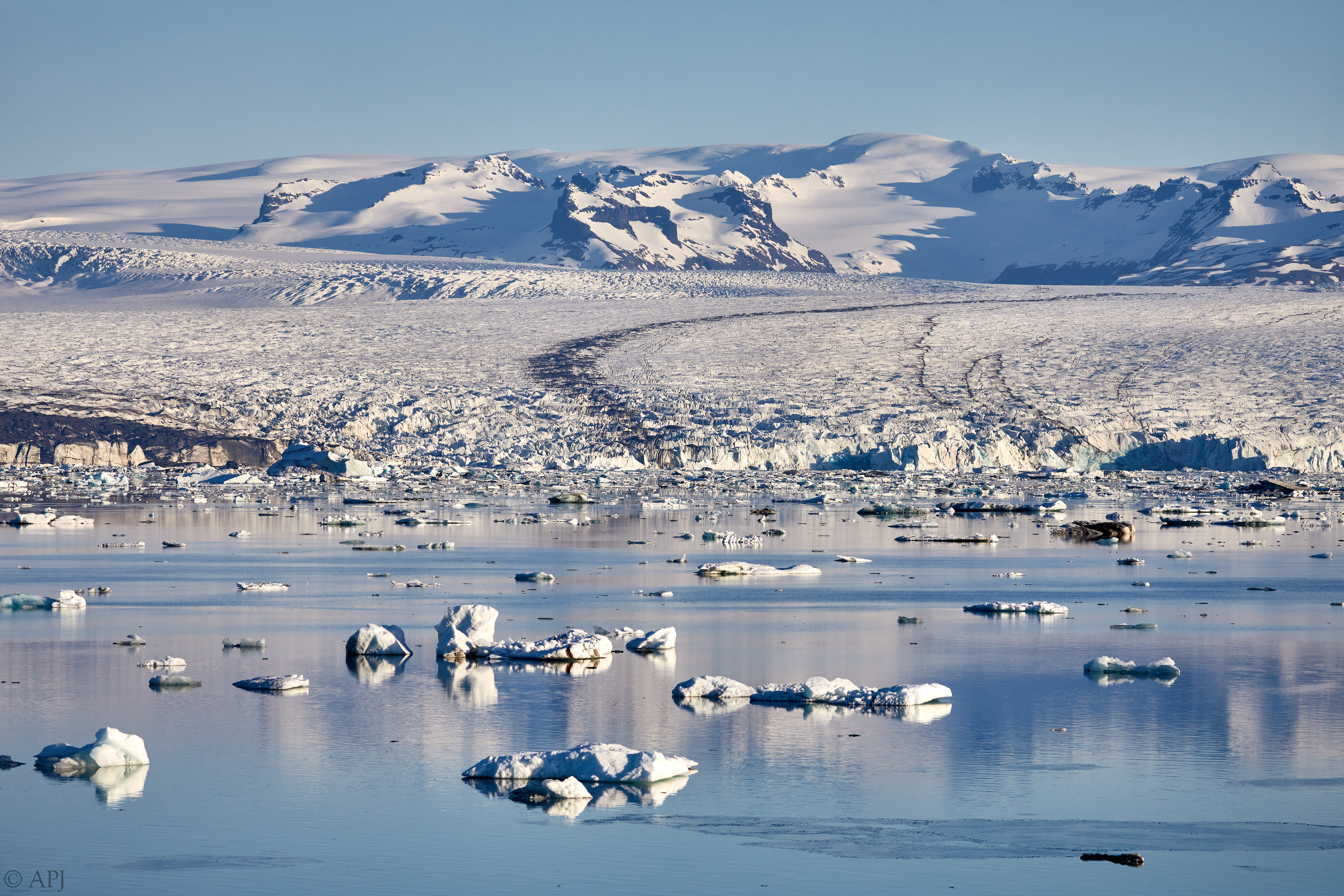 1455  073053000741 APJ 5793