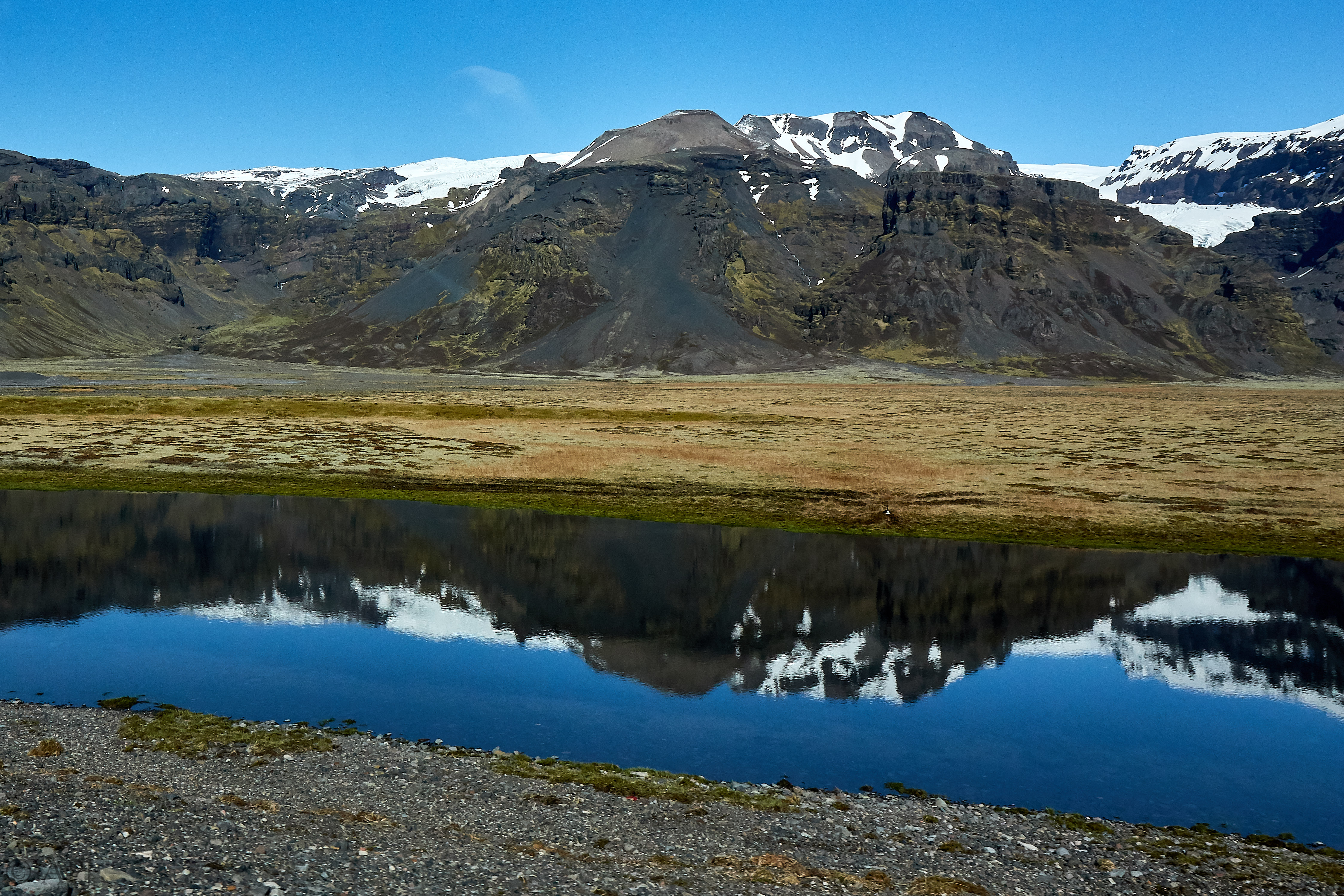 1985  133053000965 APJ 4054