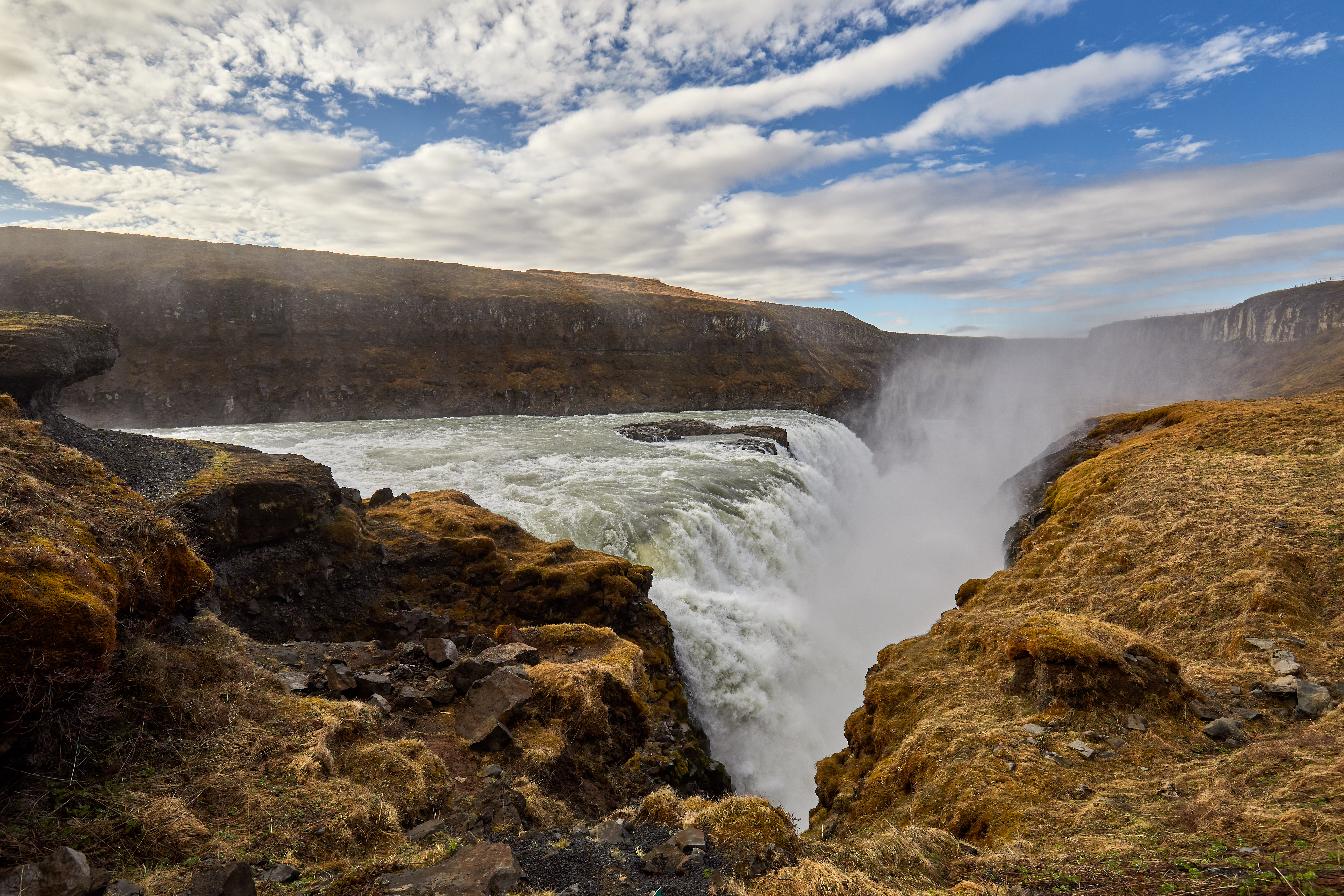 369  073053000741 APJ 4703